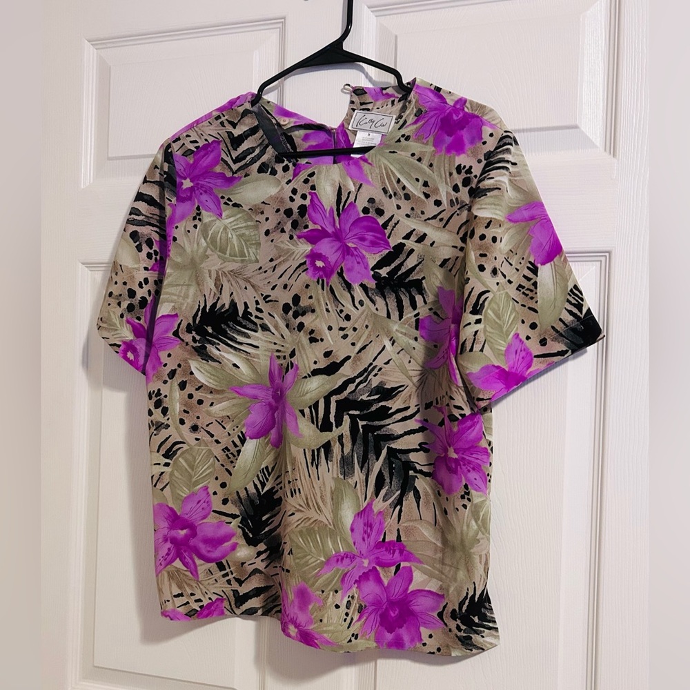 Women’s Purple and Gray Boxy Short Sleeve Blouse Size M